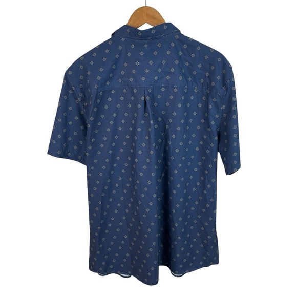 BF329 NWT Mens Voyager Compass Print Performance Button Down Shirt XL - Picture 3 of 4